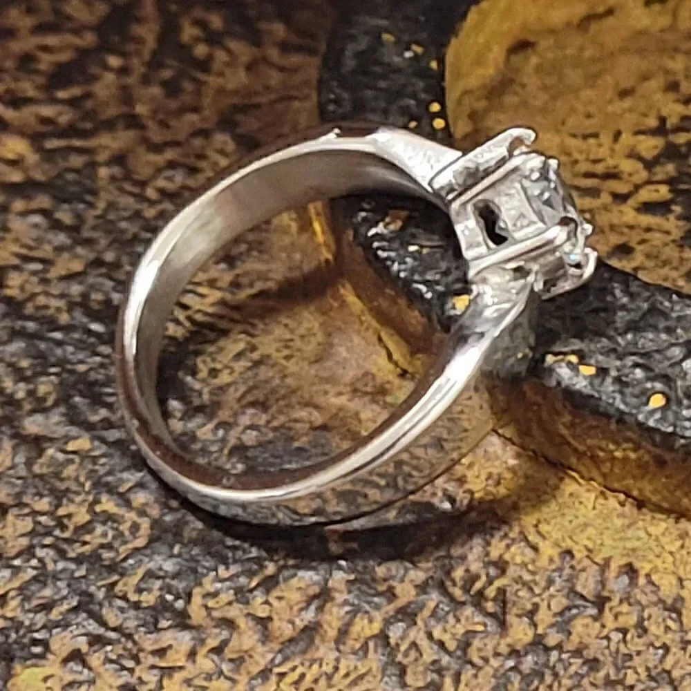 Women's Silver Solitaire Wedding Ring - Pinky Promise ring - Girls Wedding Ring